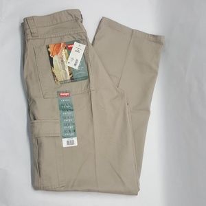 Wrangler Hero Khaki Cargo Pants 32 x 34